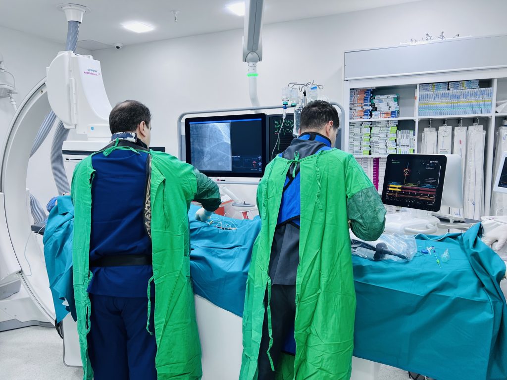 Una pietra miliare storica: il primo caso PCI dell'Azerbaigian guidato dal sistema OCT multimodale